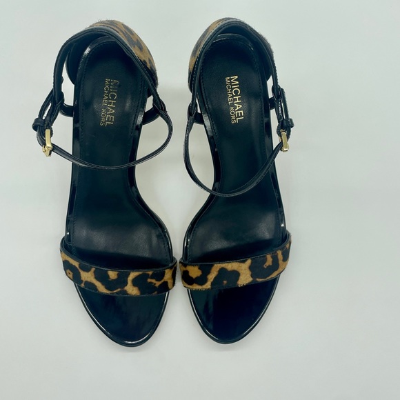 NWB Michael Kors women’s size 8 - Picture 9 of 9